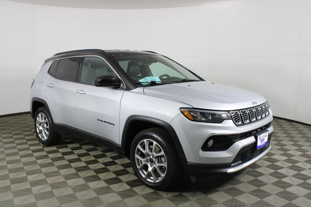 2025 Jeep Compass Limited 4X4's photo