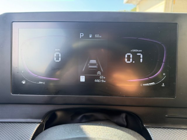 Certified Used 2024 Gray Kia LX image 15