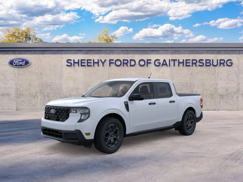 New 2026 Space White Metallic Ford XLT image 2