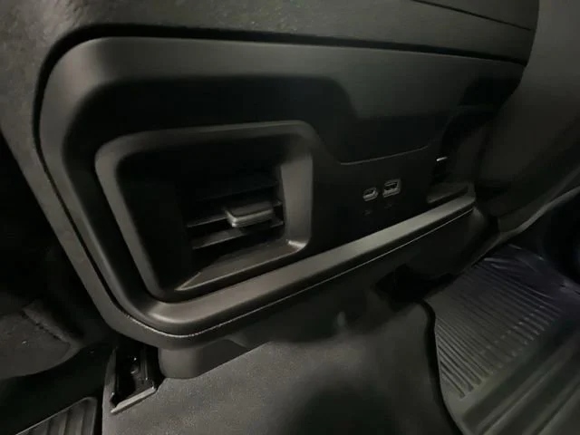 2025 Chevrolet Silverado 1500 LT - Photo 22
