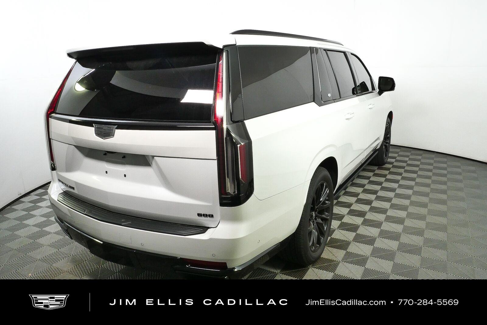 Used 2023 Crystal White Tricoat Cadillac 4WD Sport Platinum image 3