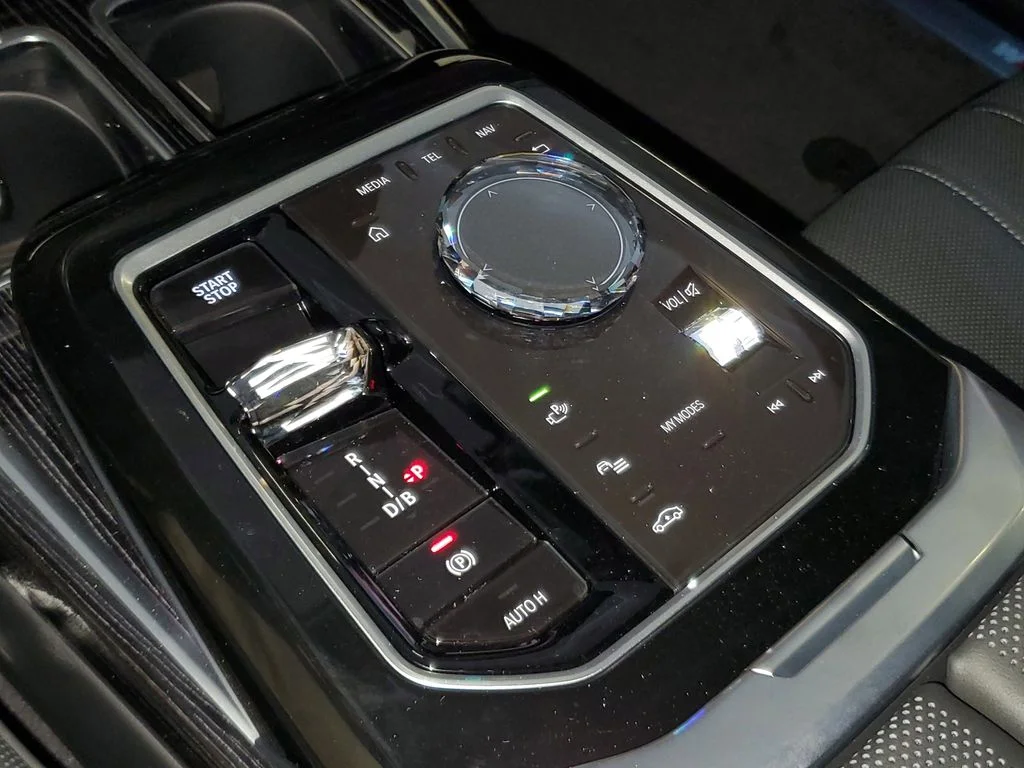 New 2026 Black Sapphire Metallic BMW eDrive50 image 25