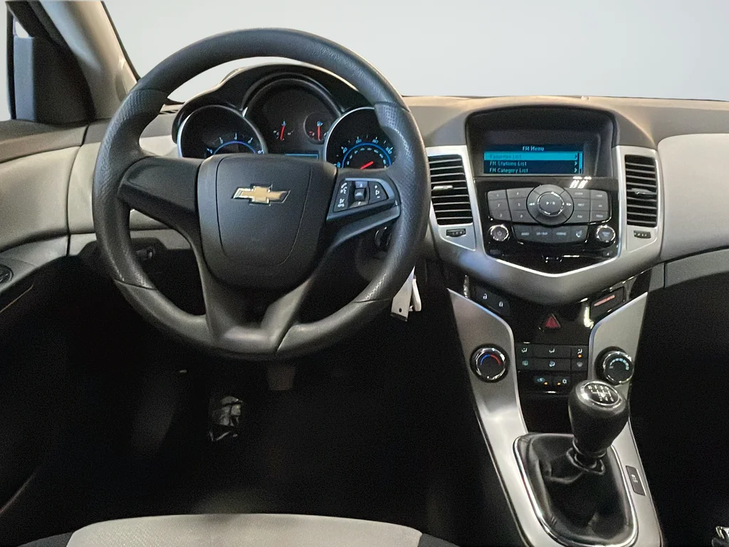 Used 2013 Silver Chevrolet LS image 12