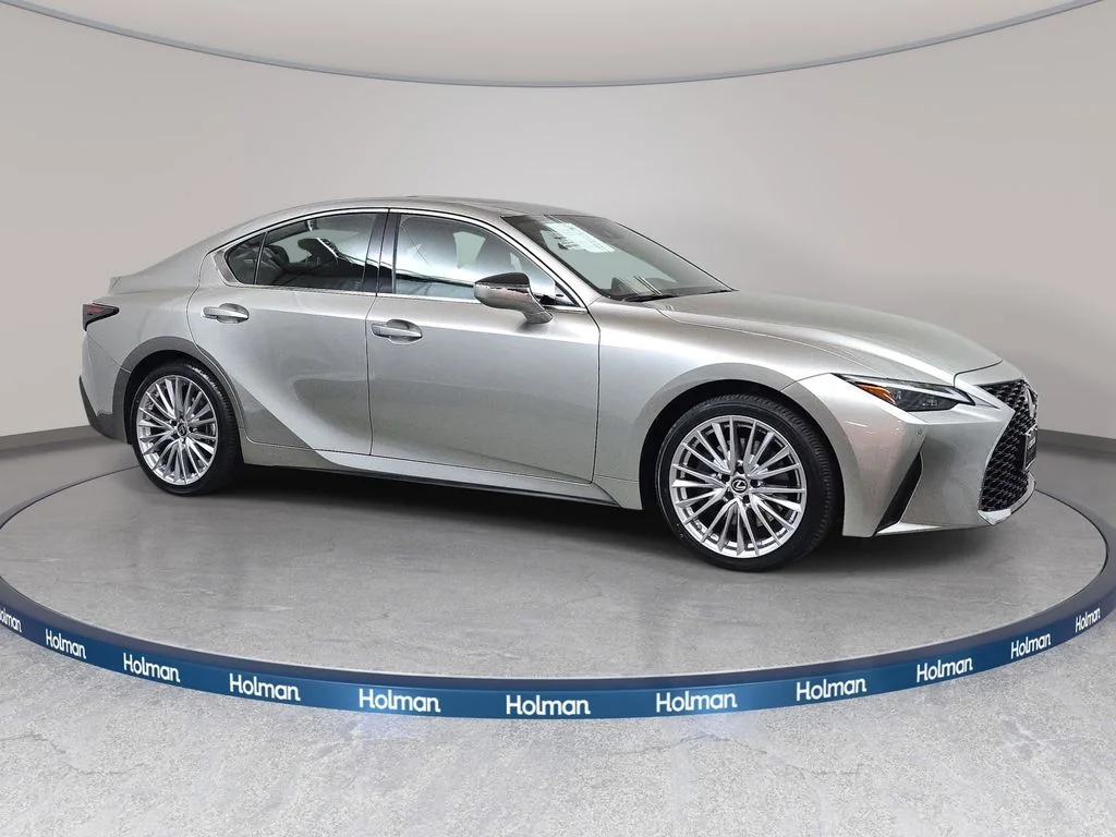 Used 2022 Silver Lexus 300 image 3