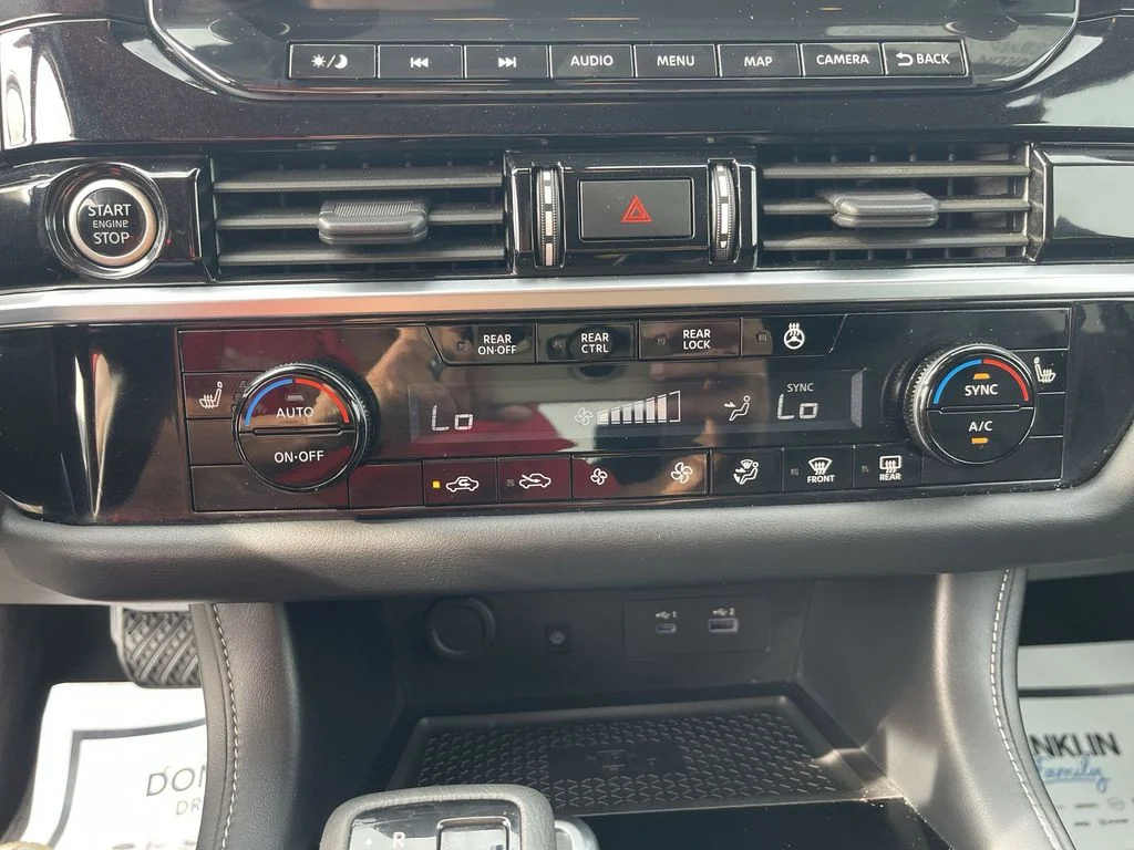 Used 2023 Black Nissan SL image 18