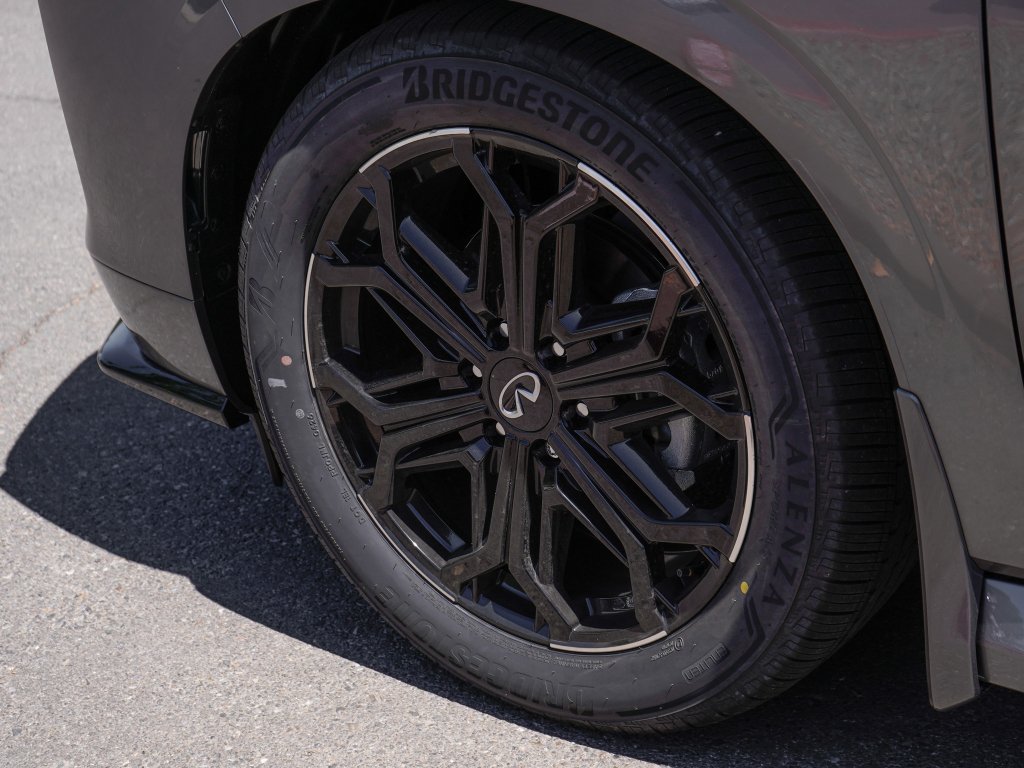 New 2026 DYNAMIC METAL INFINITI Sport 4WD image 5
