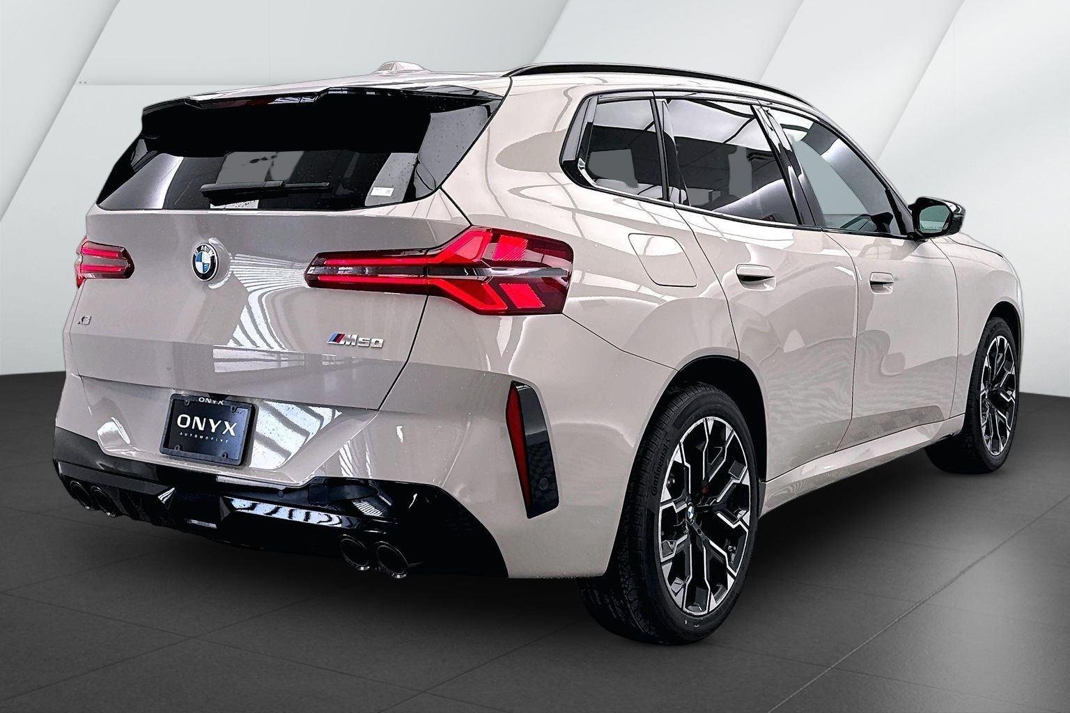 New 2026 Dune Grey Metallic BMW M50 xDrive image 3