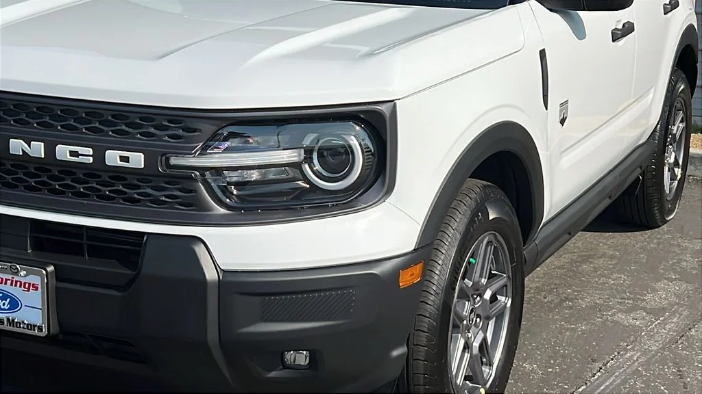 New 2025 Oxford White Ford Big Bend® image 3