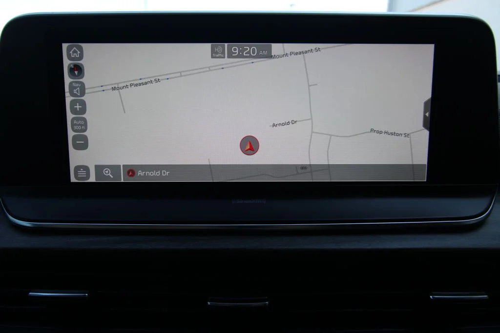 Used 2021 Everlasting Silver Kia EX image 13