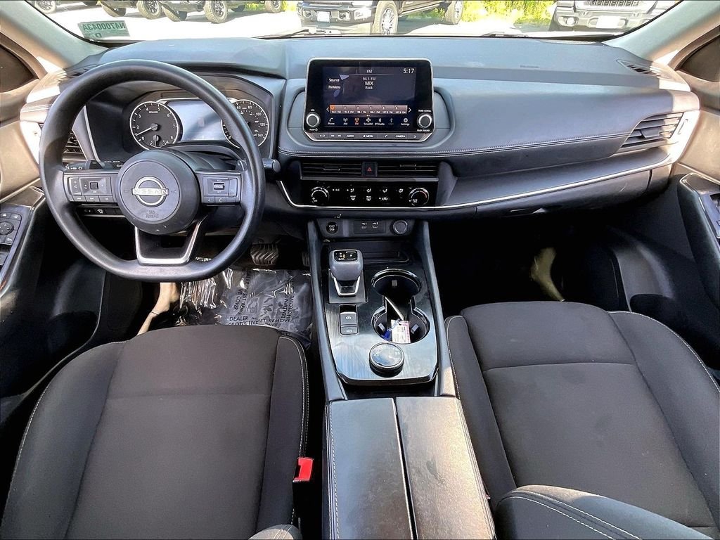 Used 2024 Glacier White Nissan S image 20