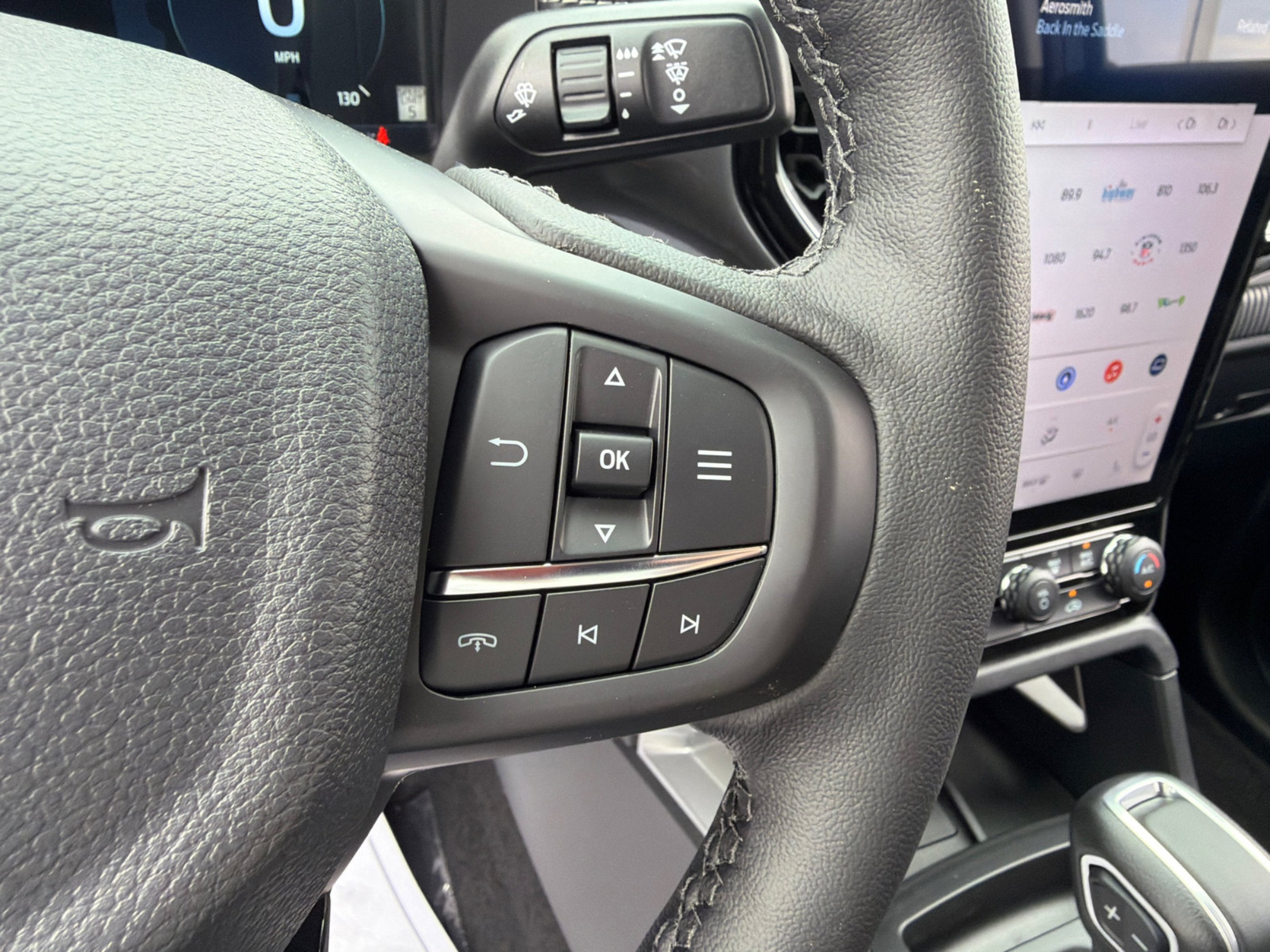 New 2026 Carbonized Gray Metallic Ford Lariat® image 21