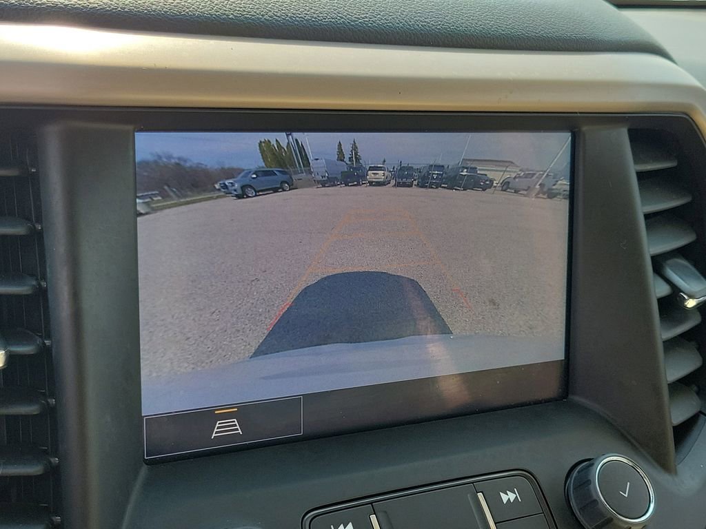 2023 GMC Acadia Denali - Photo 29