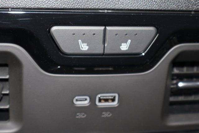 2026 GMC Sierra 2500HD AT4 - Photo 14