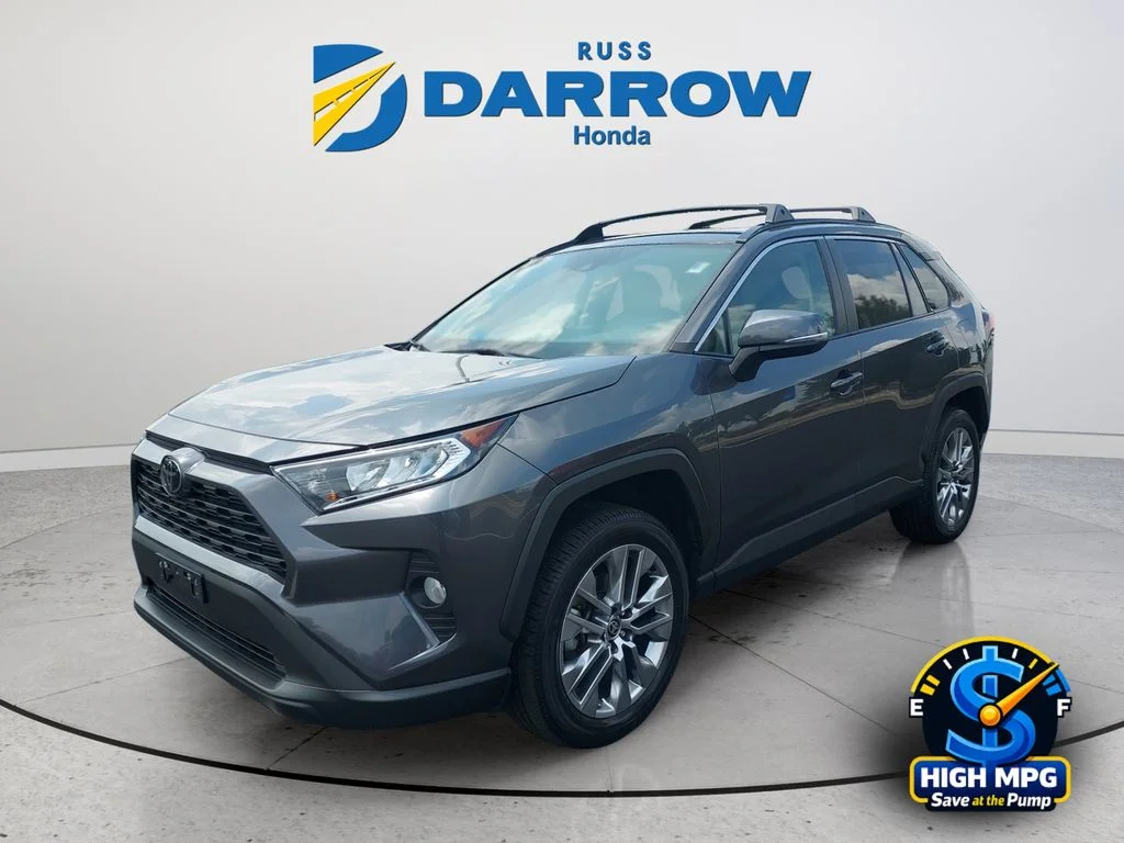Used 2021 Gray Toyota XLE Premium image 1