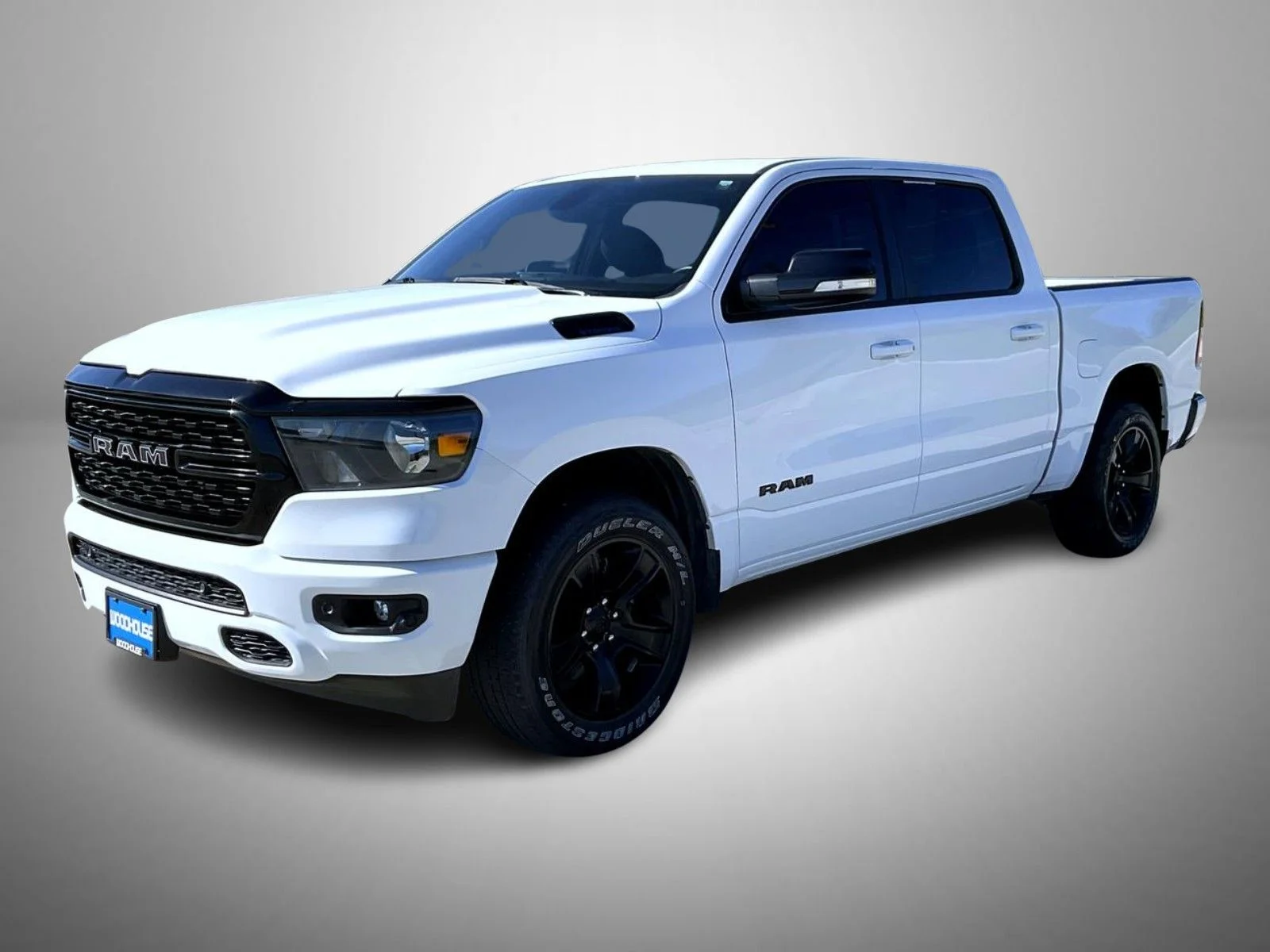 Used 2022 White Ram Big Horn/Lone Star image 1