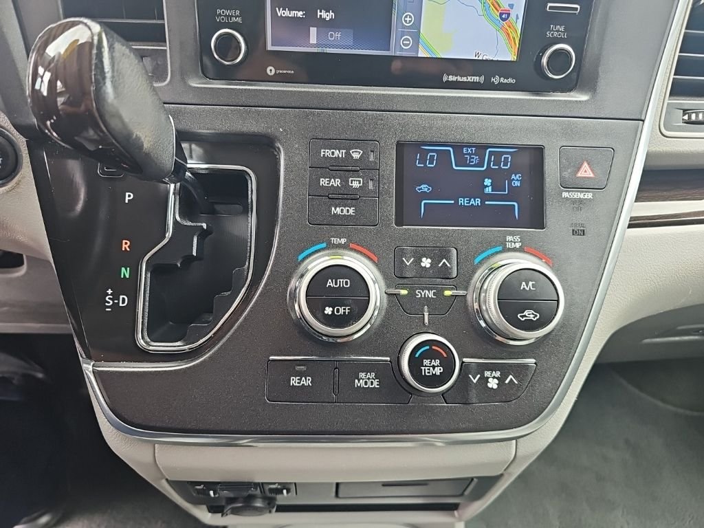 Photo 18