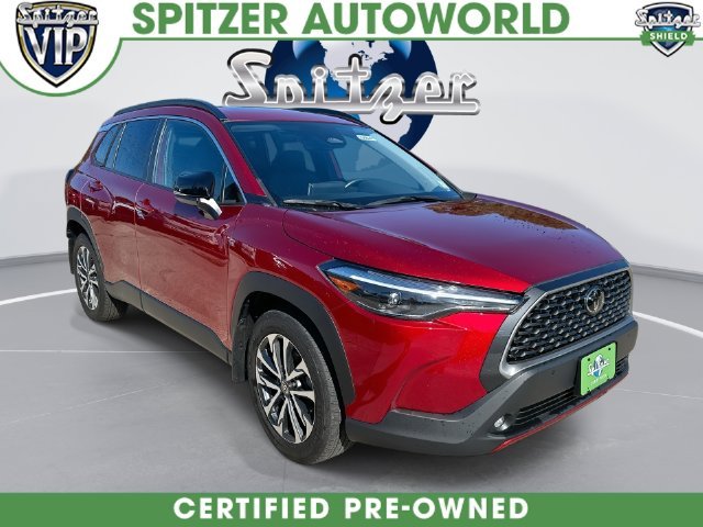 2025 Toyota Corolla Cross XLE