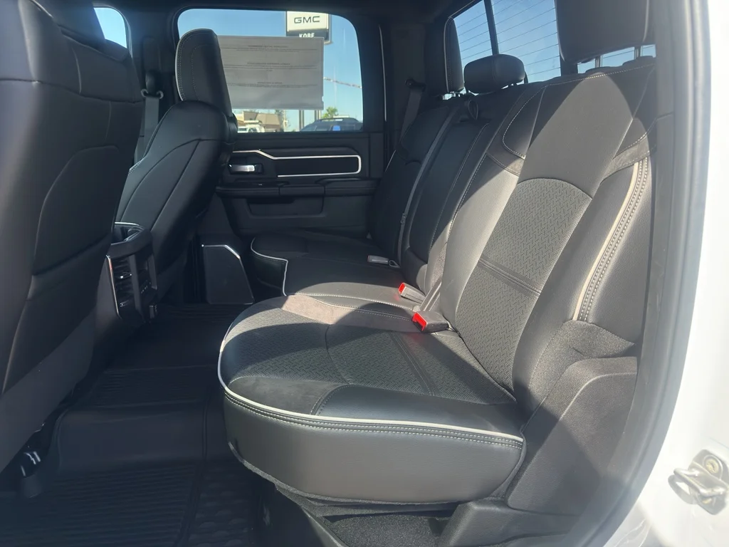 New 2026 Bright White Clear-Coat Exterior Paint RAM Laramie image 14
