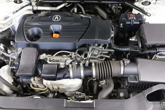 Used 2021 White Acura  image 25