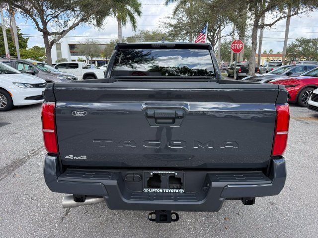 2025 Toyota Tacoma SR5 - Photo 6