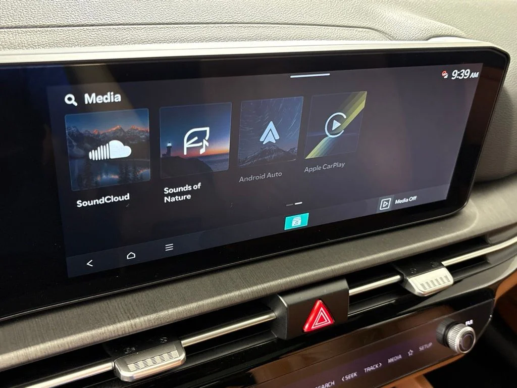 New 2027 Black Kia X-Line image 33
