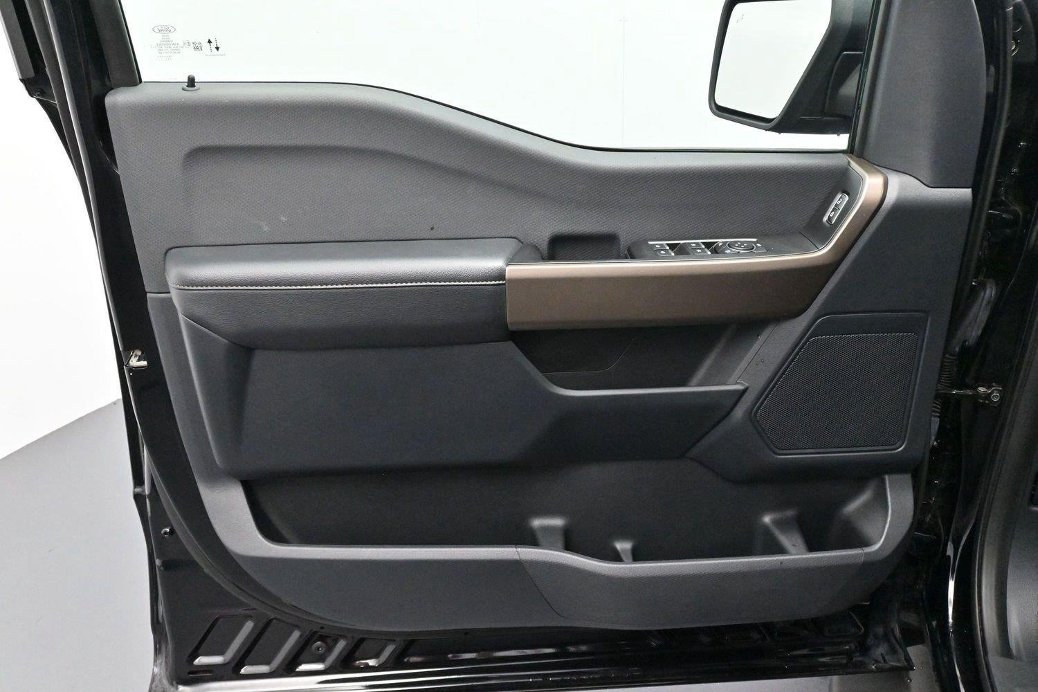 Used 2024 Agate Black Ford STX image 10