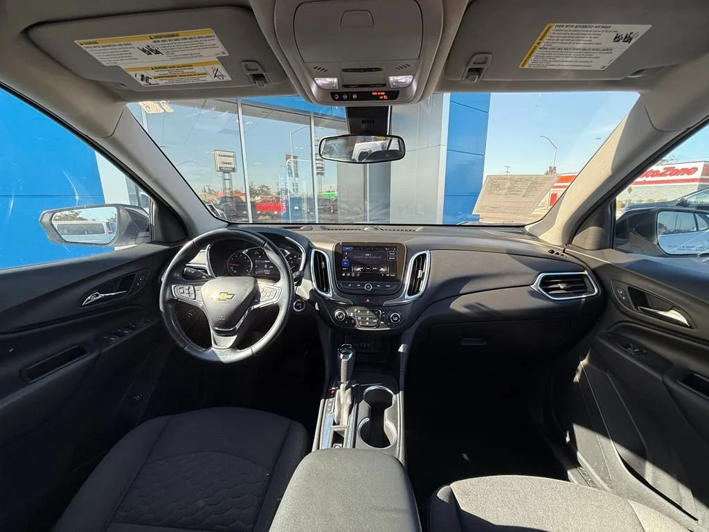 Used 2021 IRIDESCENT PEARL TRICOAT Chevrolet LT image 19