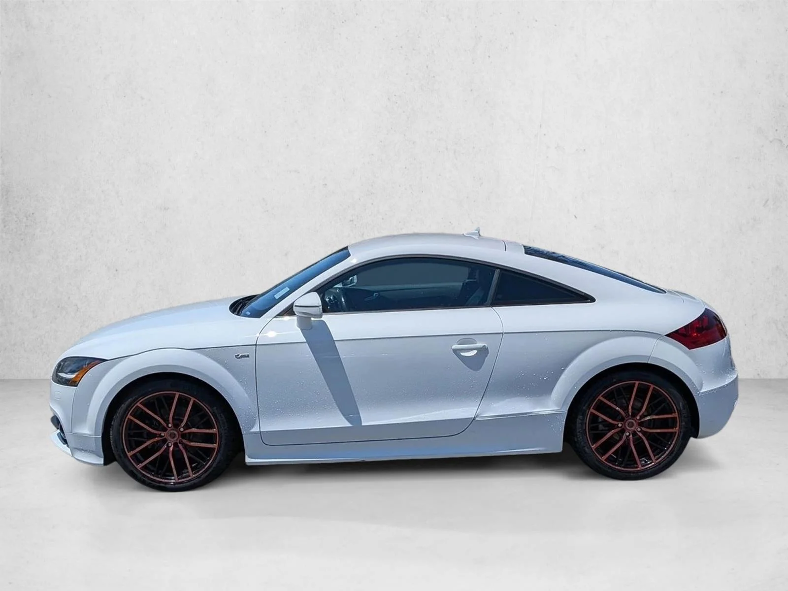 Used 2015 White Audi 2.0T image 9