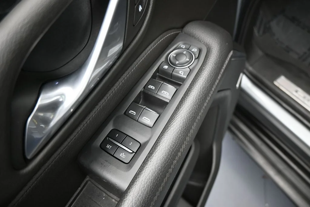 Used 2024 Sterling Metallic GMC Denali image 15
