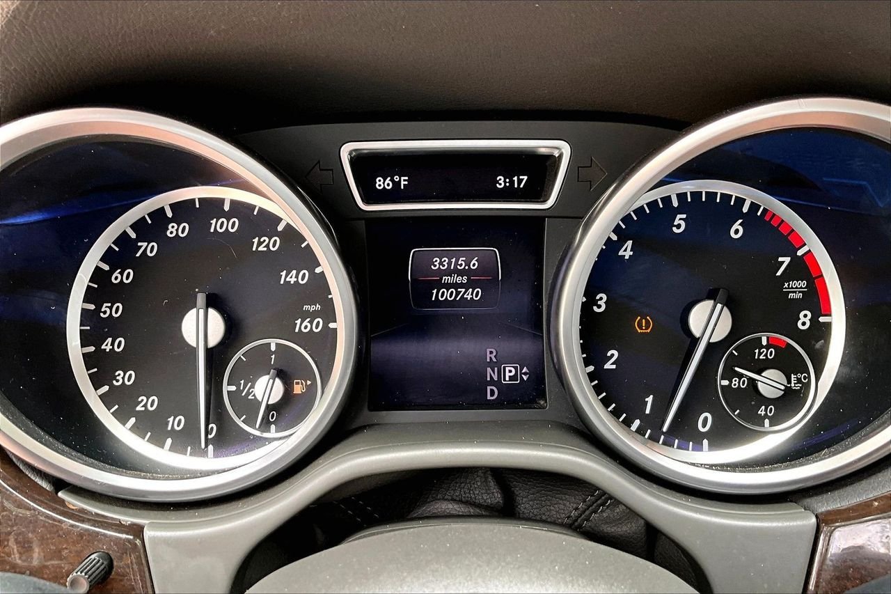 Used 2014 Silver Mercedes-Benz ML 350 image 12