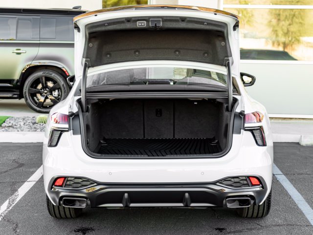 Used 2026 Glacier White Audi Premium Plus image 29