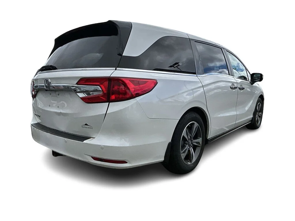 Used 2018 White Diamond Pearl Honda EXL Navi Dilawri Certified   Clean Title   Regular image 14