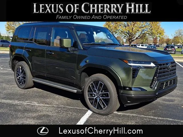 New 2026 Nori Green Pearl Lexus  image 8