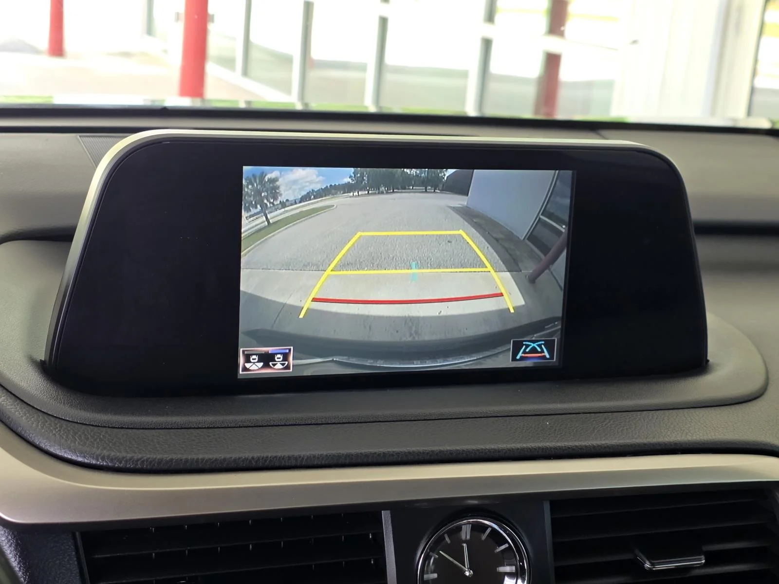 Certified Used 2022 Mica Lexus 350 image 14