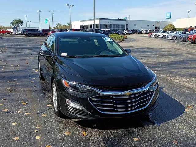 2025 Chevrolet Malibu LT