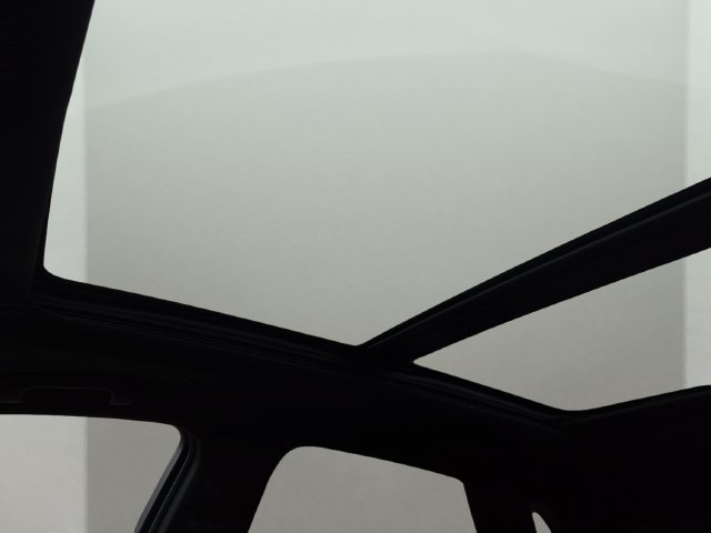 New 2026 Crystal White Tricoat Cadillac Premium Luxury image 6