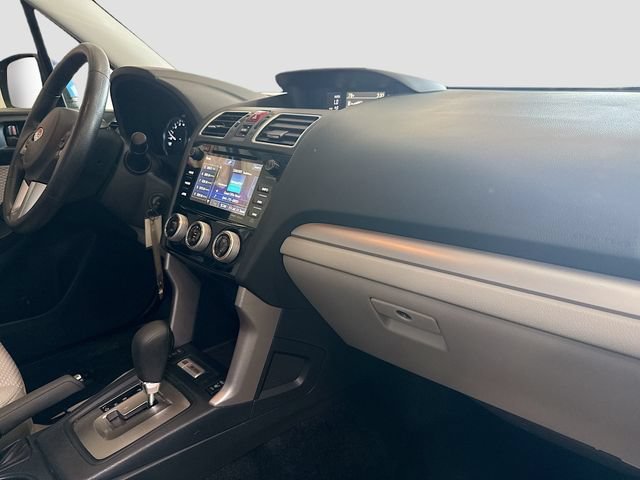Used 2017 Blue Subaru Premium image 29