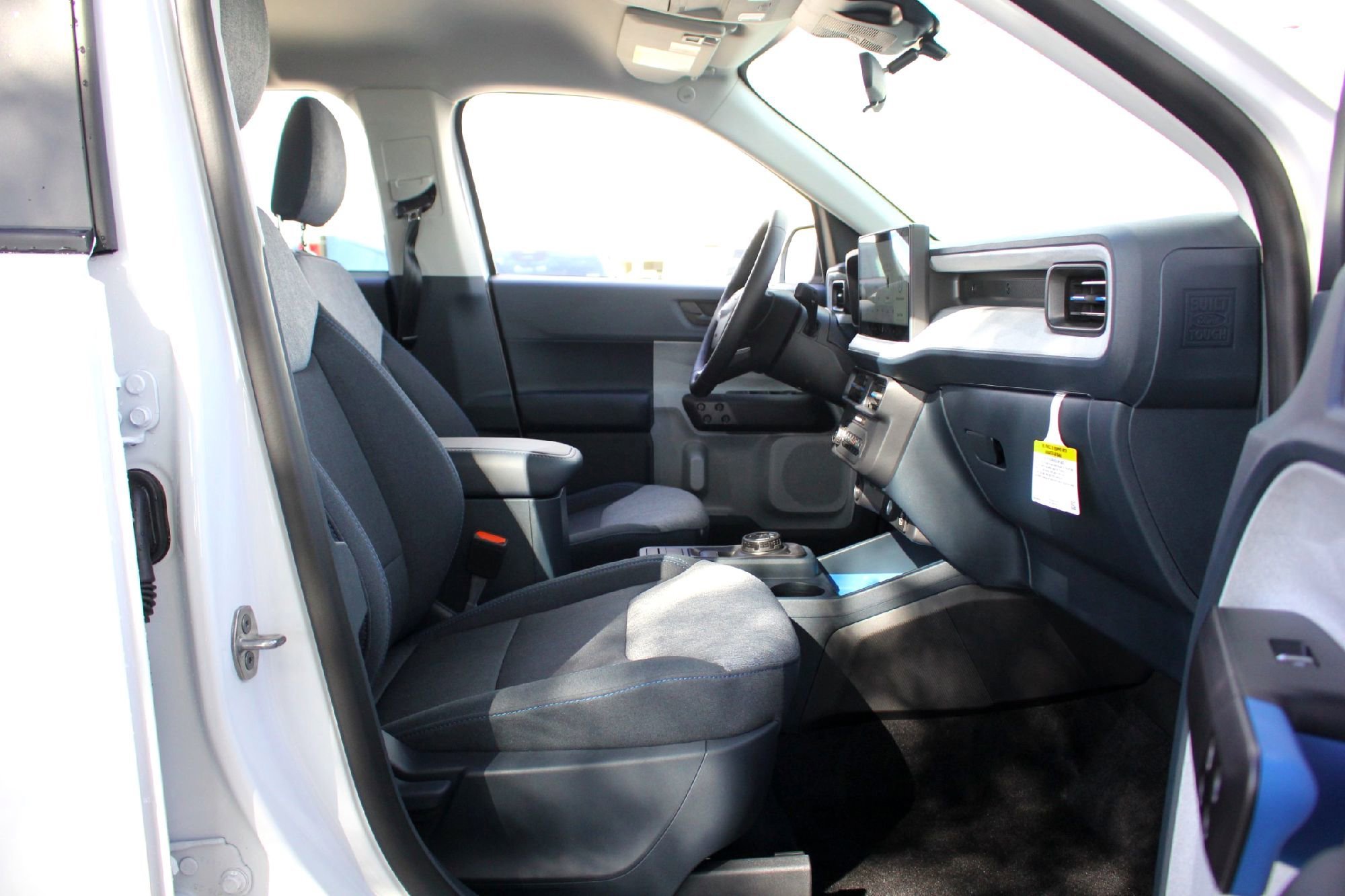 New 2026 Oxford White Ford XLT image 13