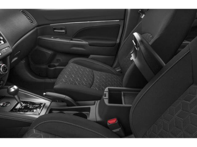 Used 2024 Labrador Black Pearl Mitsubishi ES image 14
