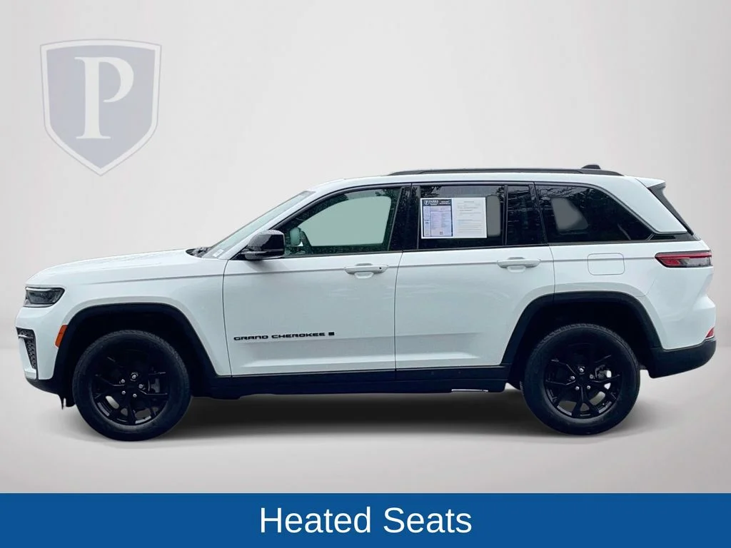 Used 2026 White Jeep Altitude image 6