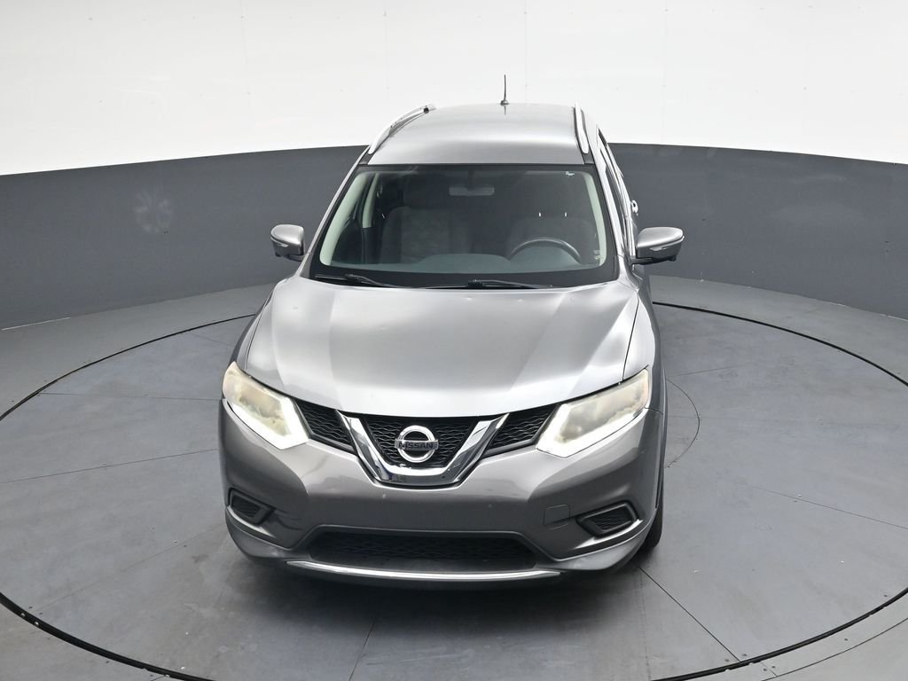 Used 2015 Gray Nissan SV image 40