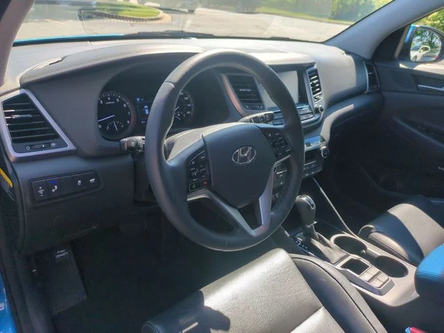 Used 2018 Blue Hyundai Limited image 10
