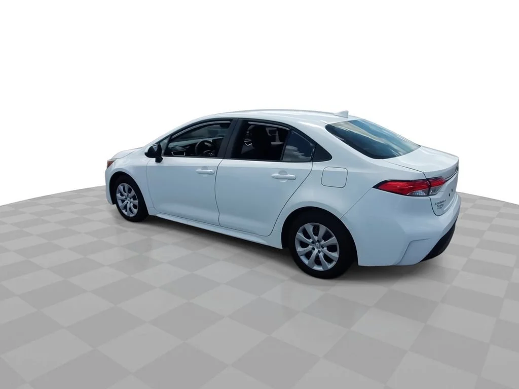 Used 2025 White Toyota LE image 6