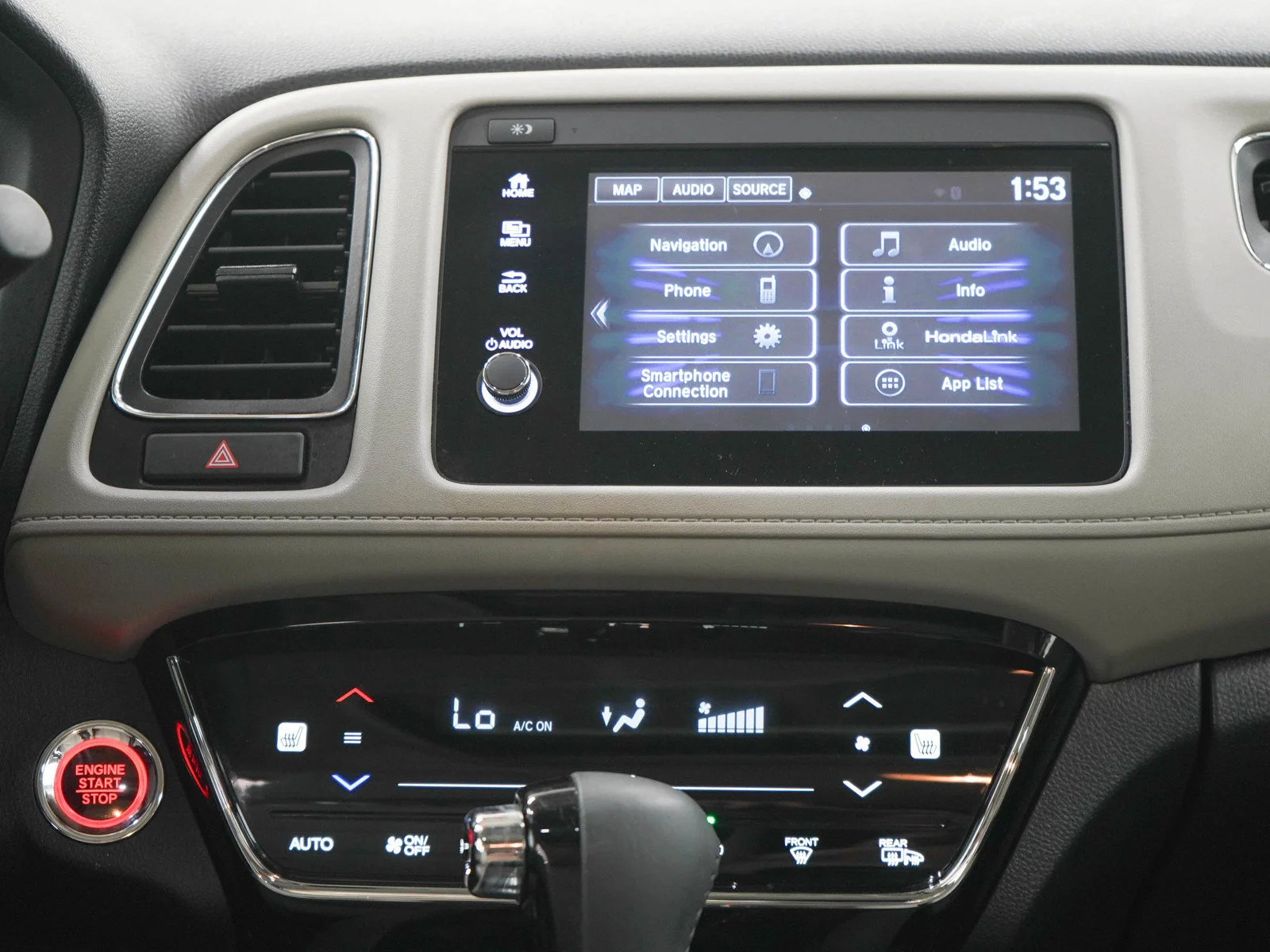 Used 2019  Honda 5D WAGON TOURING 4WD AUTO image 17