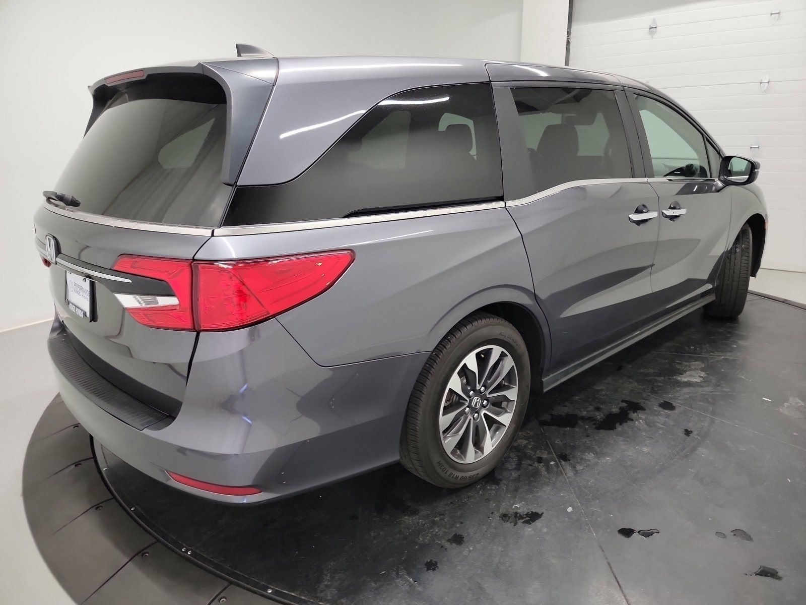 2024 Honda Odyssey EX-L - Photo 9