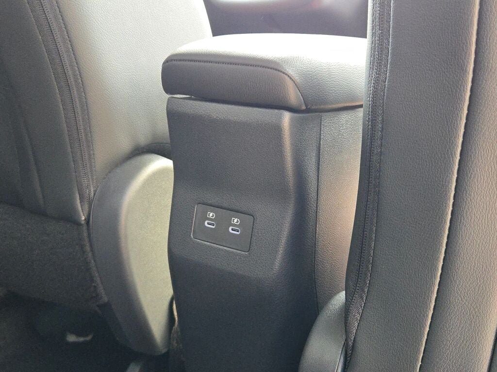New 2026 Black Nissan SR image 11