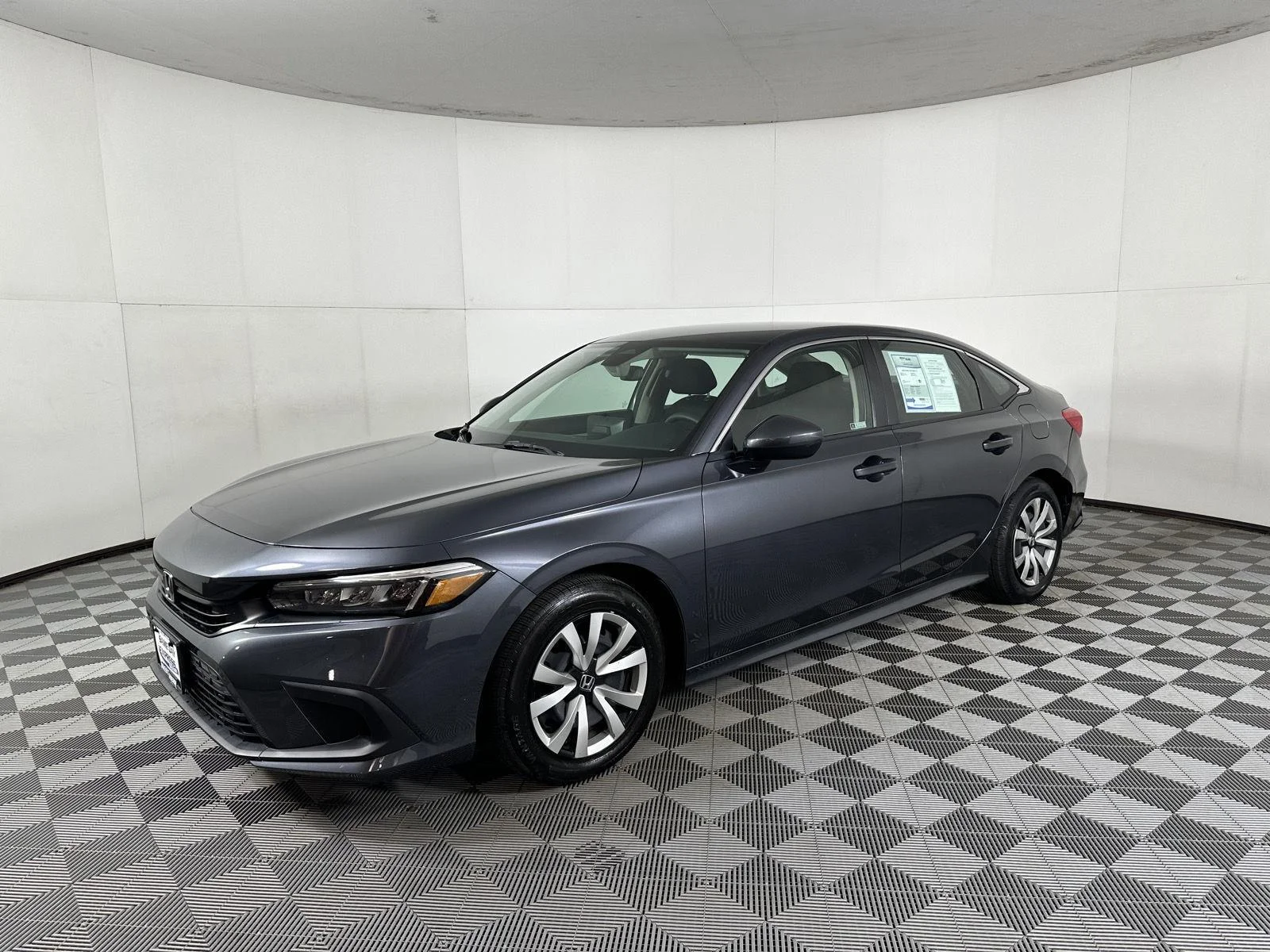 Used 2023 Meteorite Gray Metallic Honda LX image 14