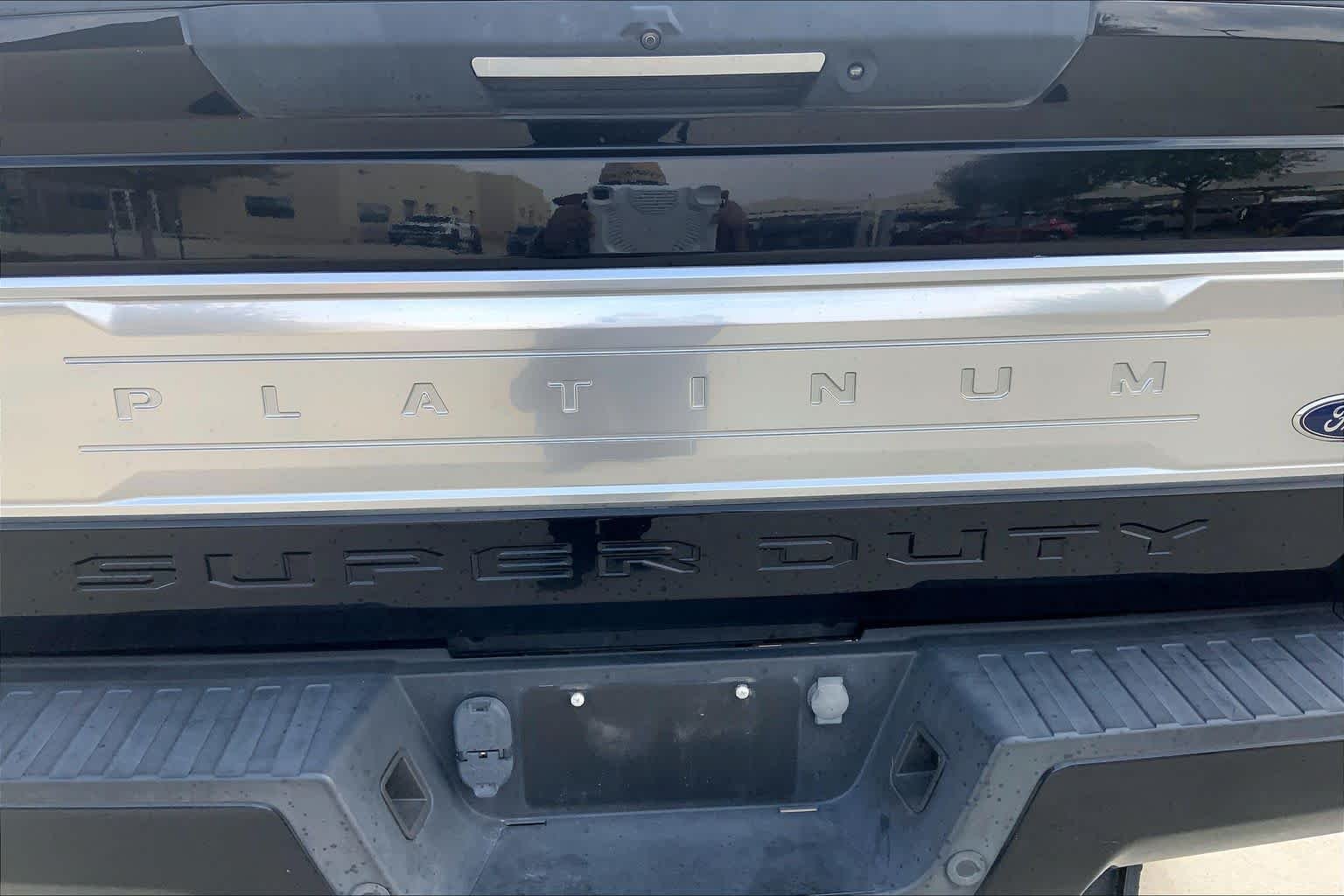 Used 2019 Agate Black Metallic Ford Platinum image 10