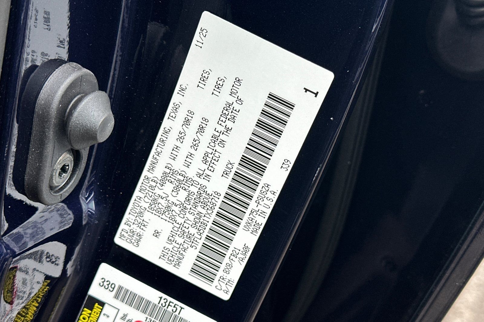 2026 Toyota Tundra SR5 - Photo 27