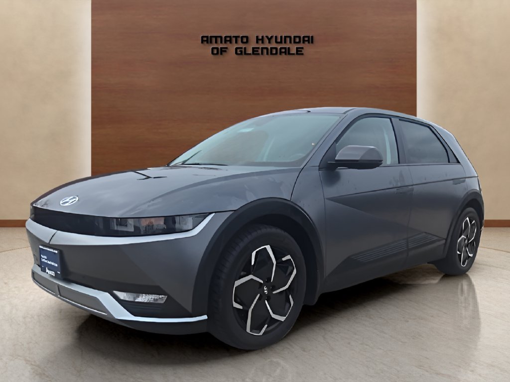 Certified Used 2023 Gray Hyundai SEL image 2